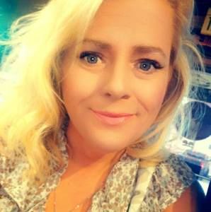 Meet your Posher, Gloria